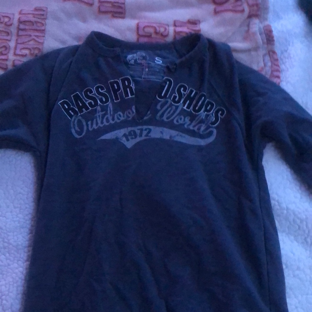 long sleeve grey shirt